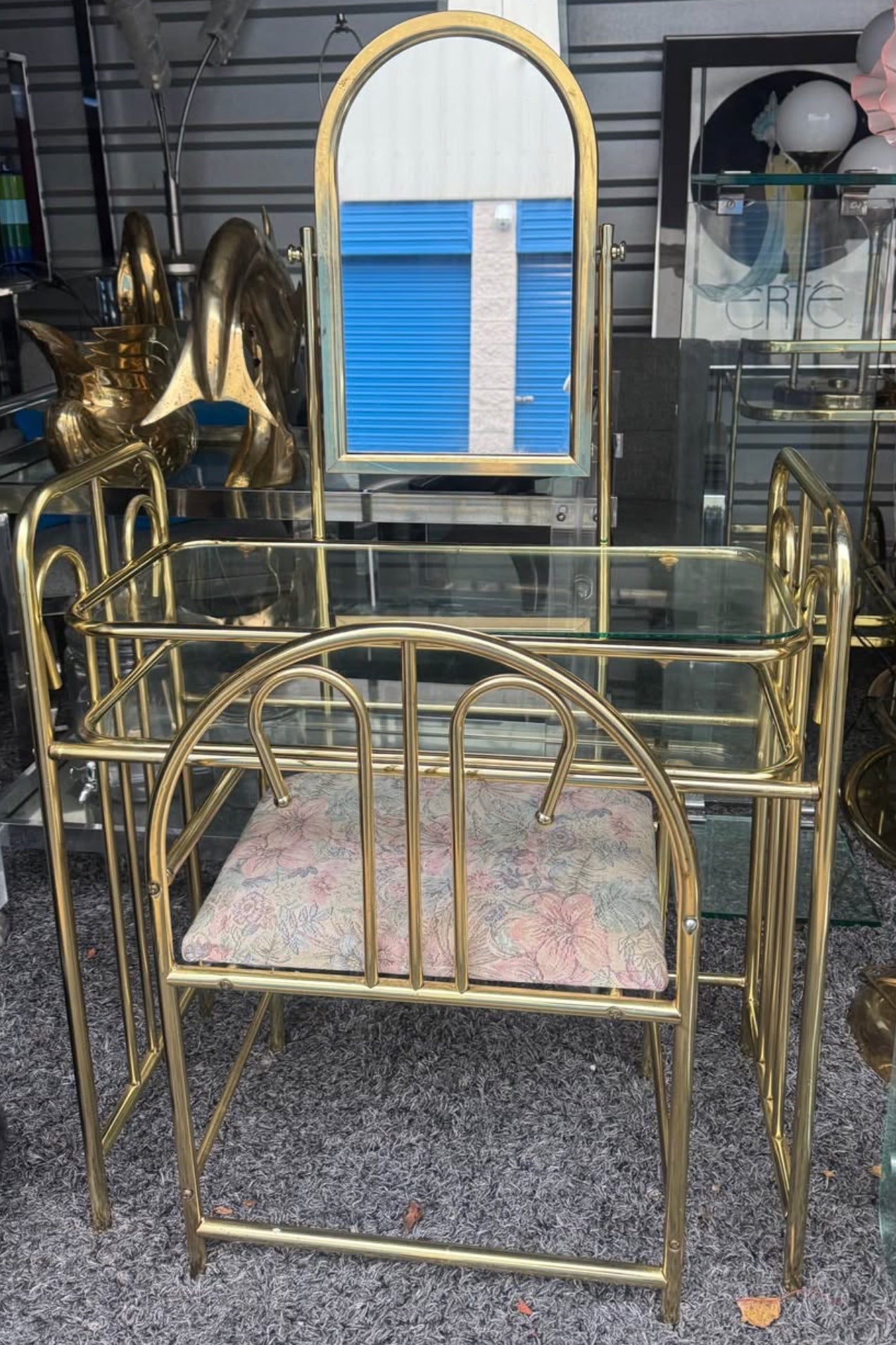 (For Olive) Vintage Hollywood regency brass and glass pink vanity set