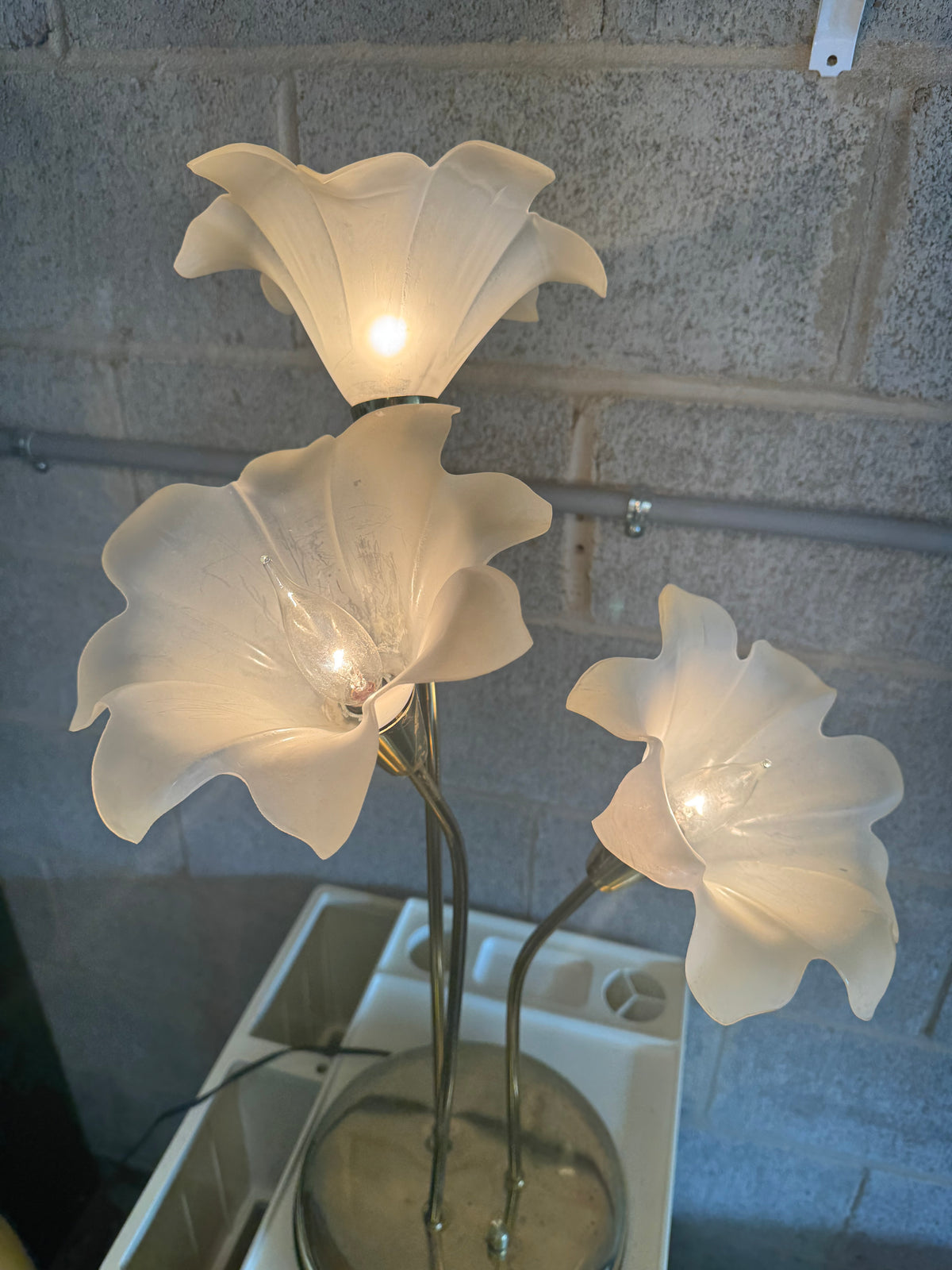 Lucite and Brass Flower Table Lamp with Dimmer