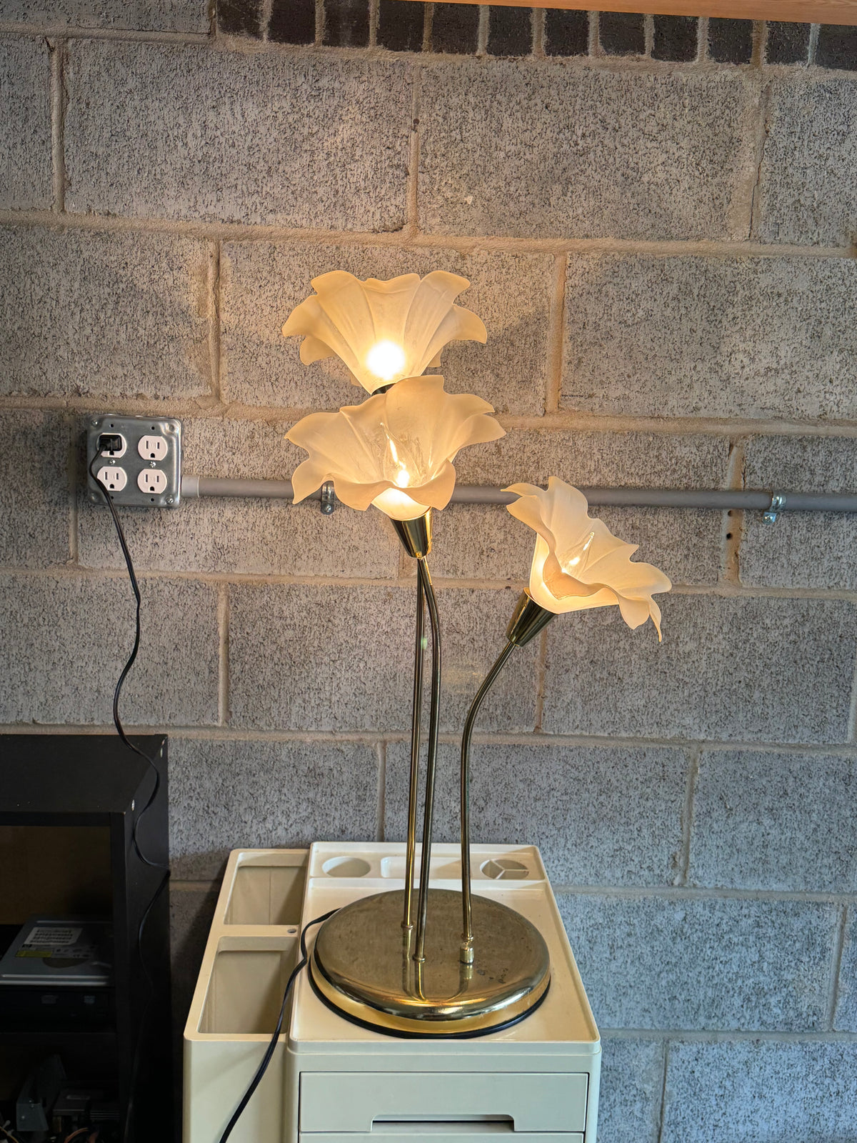 Lucite and Brass Flower Table Lamp with Dimmer