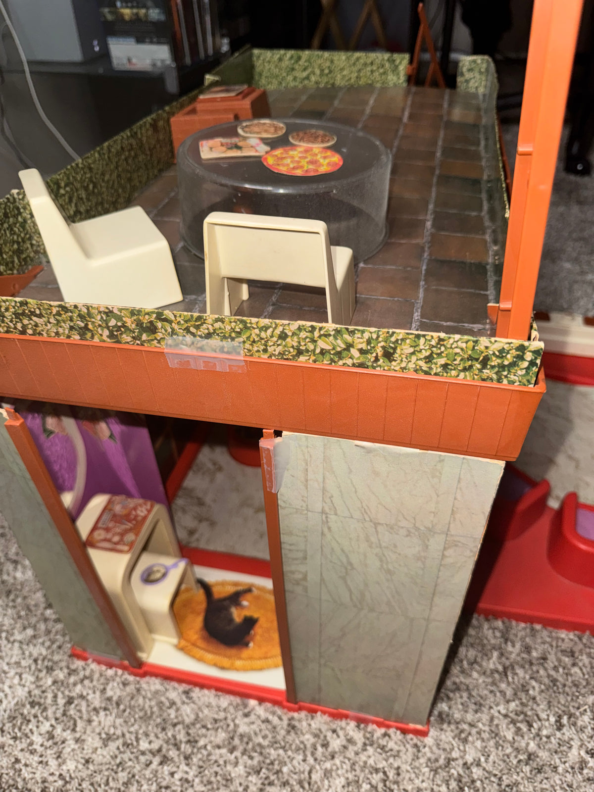 Tuesday Taylor 1970s Penthouse Dollhouse Decor Set