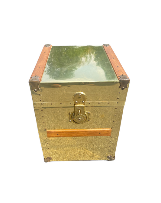 Hollywood Regency Brass Storage Chest Trunk Or Side Table